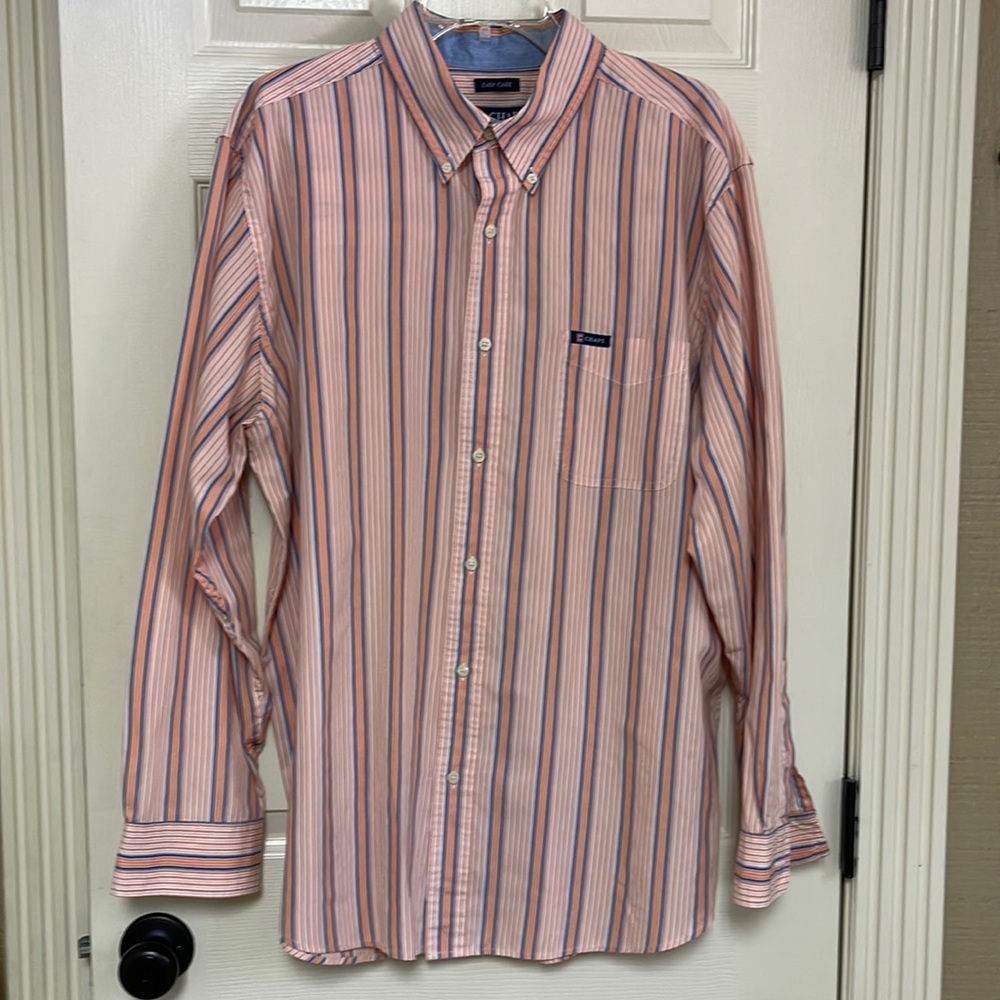 Chaps easy care button up shirt. Mens size XL. Great condition!